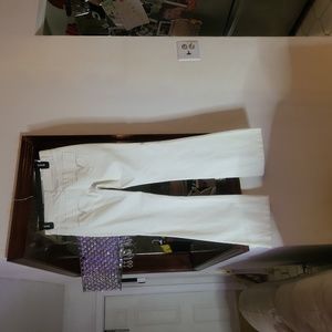 Diamond design on pockets